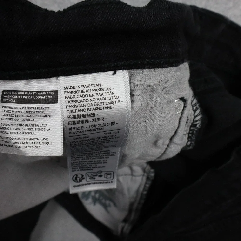 Levi's 514 Jeans Mens 32x25 Straight Fit Cropped Raw Hem Stretch Denim‎ Black